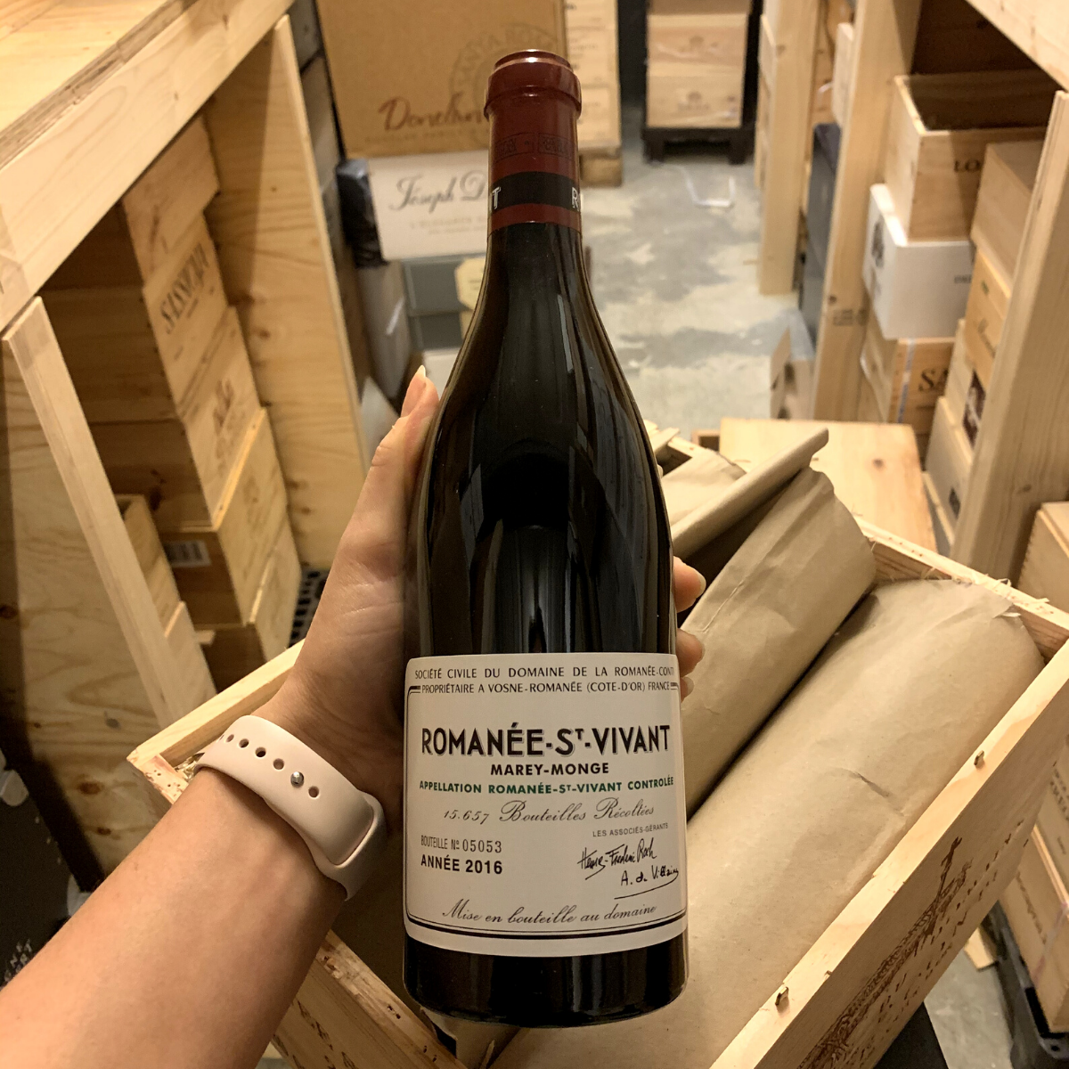 33 DOMAINE DE LA ROMANÉE-CONTI ROMANÉE-ST-VIVANT GRAND CRU 2016